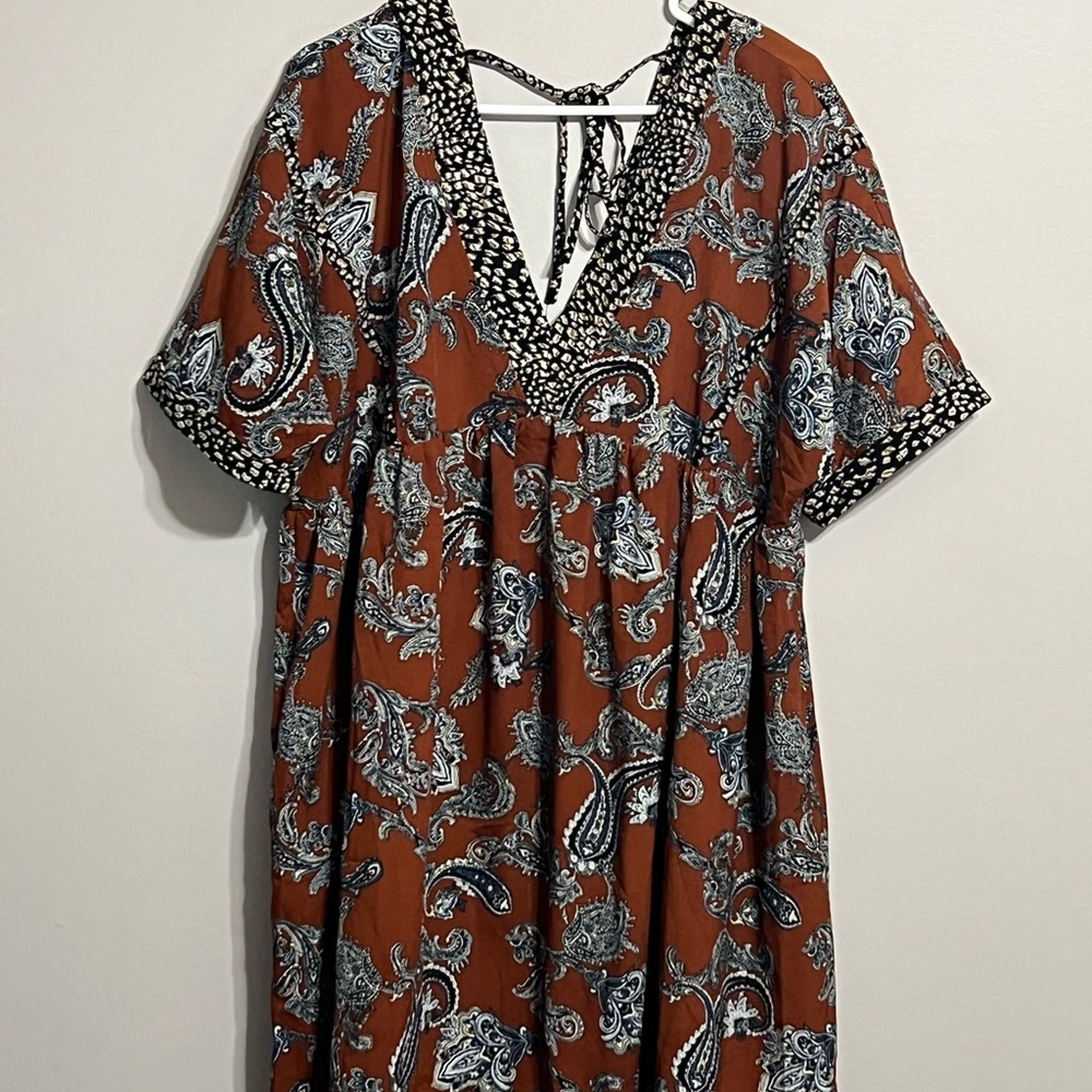 ENTRO PLUS SIZE DRESS